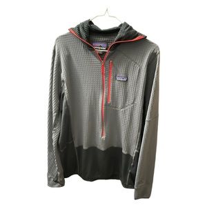 Patagonia Half Zip Pull Over